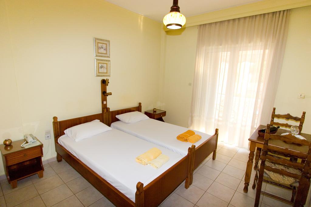 Miami Studios Loutra Edipsou  Phòng bức ảnh